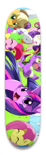 Design 679985 Skateboards, Longboards and Grip Tape Image