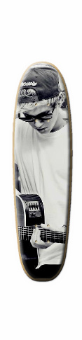 Design 7017 Skateboards, Longboards and Grip Tape